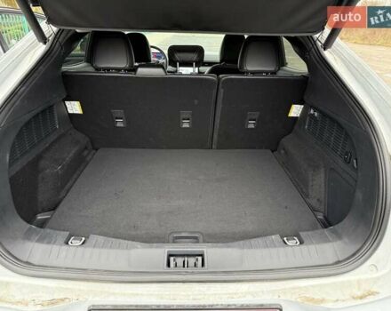 Білий Форд Mustang Mach-E, об'ємом двигуна 0 л та пробігом 6 тис. км за 28500 $, фото 9 на Automoto.ua