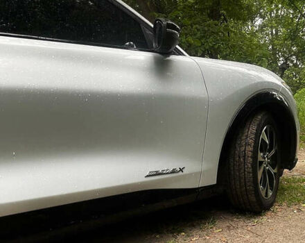 Білий Форд Mustang Mach-E, об'ємом двигуна 0 л та пробігом 14 тис. км за 29800 $, фото 11 на Automoto.ua