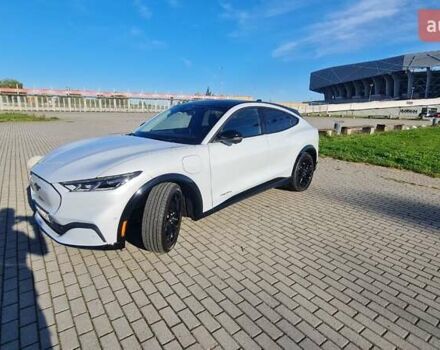 Белый Форд Mustang Mach-E, объемом двигателя 0 л и пробегом 12 тыс. км за 27000 $, фото 12 на Automoto.ua