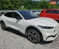 Белый Форд Mustang Mach-E, объемом двигателя 0 л и пробегом 17 тыс. км за 10200 $, фото 3 на Automoto.ua