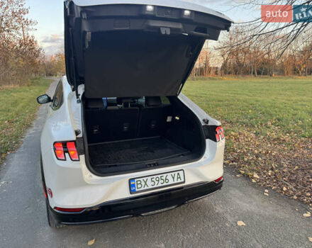 Білий Форд Mustang Mach-E, об'ємом двигуна 0 л та пробігом 39 тис. км за 25500 $, фото 8 на Automoto.ua