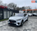 Белый Форд Mustang Mach-E, объемом двигателя 0 л и пробегом 4 тыс. км за 39900 $, фото 3 на Automoto.ua