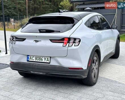 Белый Форд Mustang Mach-E, объемом двигателя 0 л и пробегом 9 тыс. км за 25700 $, фото 7 на Automoto.ua