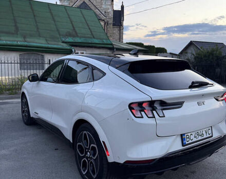 Белый Форд Mustang Mach-E, объемом двигателя 0 л и пробегом 7 тыс. км за 32000 $, фото 6 на Automoto.ua