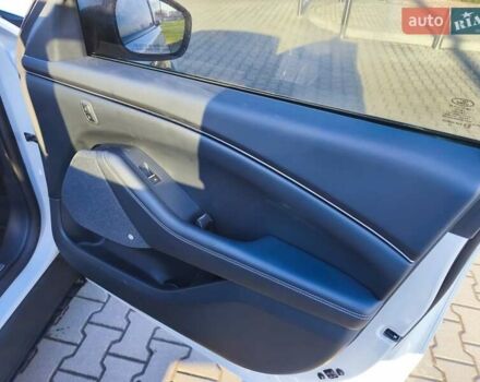 Белый Форд Mustang Mach-E, объемом двигателя 0 л и пробегом 8 тыс. км за 26900 $, фото 15 на Automoto.ua