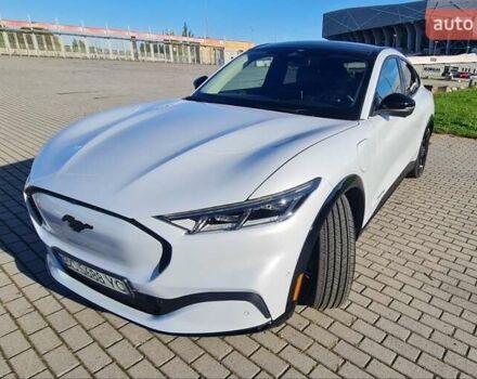 Белый Форд Mustang Mach-E, объемом двигателя 0 л и пробегом 12 тыс. км за 27000 $, фото 11 на Automoto.ua