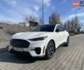 Білий Форд Mustang Mach-E, об'ємом двигуна 0 л та пробігом 19 тис. км за 27300 $, фото 1 на Automoto.ua