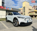 Белый Форд Mustang Mach-E, объемом двигателя 0 л и пробегом 20 тыс. км за 28800 $, фото 6 на Automoto.ua