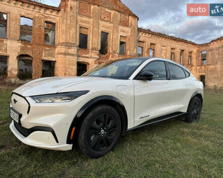 Білий Форд Mustang Mach-E, об'ємом двигуна 0 л та пробігом 39 тис. км за 25500 $, фото 20 на Automoto.ua