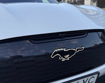 Белый Форд Mustang Mach-E, объемом двигателя 0 л и пробегом 7 тыс. км за 32000 $, фото 9 на Automoto.ua
