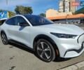 Белый Форд Mustang Mach-E, объемом двигателя 0 л и пробегом 14 тыс. км за 28350 $, фото 3 на Automoto.ua