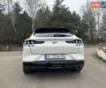 Белый Форд Mustang Mach-E, объемом двигателя 0 л и пробегом 8 тыс. км за 32500 $, фото 3 на Automoto.ua
