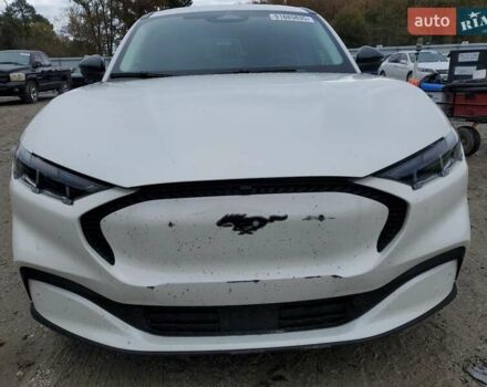 Белый Форд Mustang Mach-E, объемом двигателя 0 л и пробегом 13 тыс. км за 11900 $, фото 4 на Automoto.ua