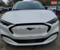 Белый Форд Mustang Mach-E, объемом двигателя 0 л и пробегом 13 тыс. км за 11900 $, фото 4 на Automoto.ua
