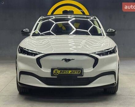 Білий Форд Mustang Mach-E, об'ємом двигуна 0 л та пробігом 2 тис. км за 26900 $, фото 1 на Automoto.ua