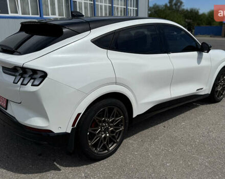 Білий Форд Mustang Mach-E, об'ємом двигуна 0 л та пробігом 6 тис. км за 36500 $, фото 5 на Automoto.ua