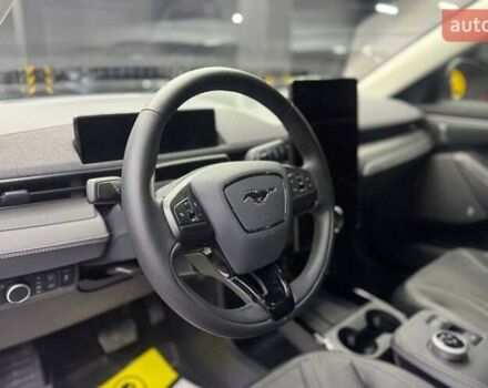 Білий Форд Mustang Mach-E, об'ємом двигуна 0 л та пробігом 2 тис. км за 29000 $, фото 7 на Automoto.ua