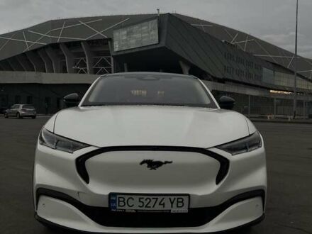 Білий Форд Mustang Mach-E, об'ємом двигуна 0 л та пробігом 54 тис. км за 27900 $, фото 1 на Automoto.ua