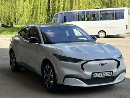 Белый Форд Mustang Mach-E, объемом двигателя 0 л и пробегом 79 тыс. км за 25300 $, фото 1 на Automoto.ua