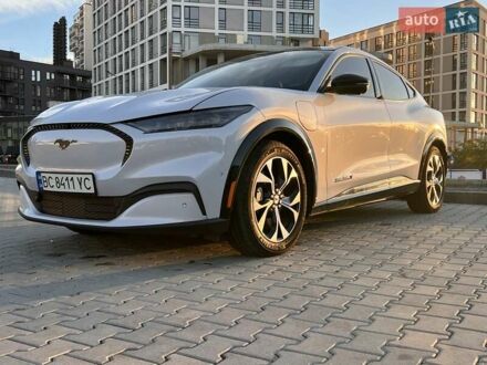 Форд Mustang Mach-E 2022 у Львові на Automoto.ua Білий Форд Mustang Mach-E, об'ємом двигуна 0 л та пробігом 79 тис. км за 26700 $, фото 1 на Automoto.ua