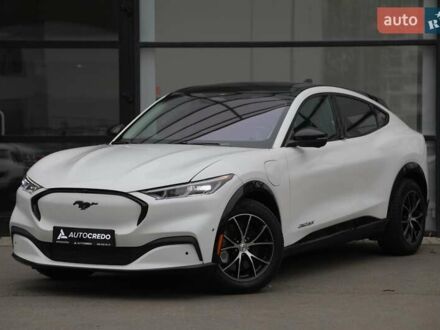 Форд Mustang Mach-E 2022 у Харкові на Automoto.ua Білий Форд Mustang Mach-E, об'ємом двигуна 0 л та пробігом 27 тис. км за 30000 $, фото 1 на Automoto.ua