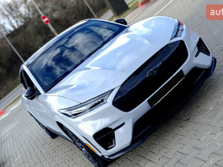 Білий Форд Mustang Mach-E, об'ємом двигуна 0 л та пробігом 77 тис. км за 33622 $, фото 1 на Automoto.ua