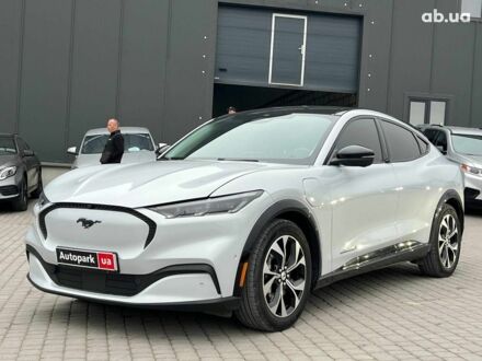 Белый Форд Mustang Mach-E, объемом двигателя 0 л и пробегом 80 тыс. км за 26640 $, фото 1 на Automoto.ua