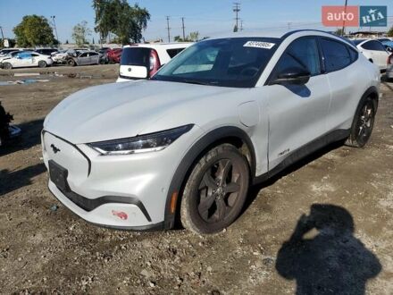 Белый Форд Mustang Mach-E, объемом двигателя 0 л и пробегом 114 тыс. км за 11700 $, фото 1 на Automoto.ua