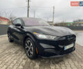 Чорний Форд Mustang Mach-E, об'ємом двигуна 0 л та пробігом 103 тис. км за 23850 $, фото 1 на Automoto.ua