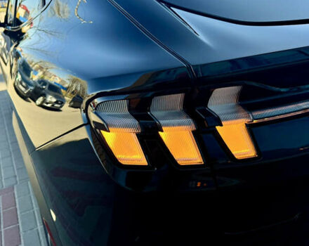 Чорний Форд Mustang Mach-E, об'ємом двигуна 0 л та пробігом 43 тис. км за 22000 $, фото 25 на Automoto.ua