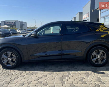 Черный Форд Mustang Mach-E, объемом двигателя 0 л и пробегом 75 тыс. км за 24000 $, фото 1 на Automoto.ua