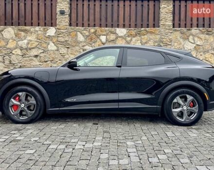 Чорний Форд Mustang Mach-E, об'ємом двигуна 0 л та пробігом 171 тис. км за 22700 $, фото 3 на Automoto.ua