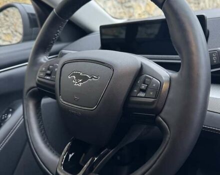Чорний Форд Mustang Mach-E, об'ємом двигуна 0 л та пробігом 171 тис. км за 22700 $, фото 36 на Automoto.ua