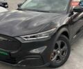 Черный Форд Mustang Mach-E, объемом двигателя 0 л и пробегом 49 тыс. км за 27000 $, фото 1 на Automoto.ua
