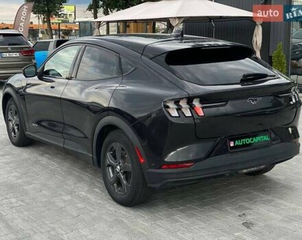 Черный Форд Mustang Mach-E, объемом двигателя 0 л и пробегом 49 тыс. км за 27000 $, фото 10 на Automoto.ua