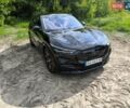 Черный Форд Mustang Mach-E, объемом двигателя 0 л и пробегом 171 тыс. км за 21500 $, фото 1 на Automoto.ua