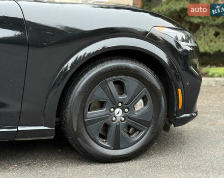 Чорний Форд Mustang Mach-E, об'ємом двигуна 0 л та пробігом 98 тис. км за 25900 $, фото 52 на Automoto.ua