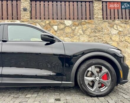 Чорний Форд Mustang Mach-E, об'ємом двигуна 0 л та пробігом 171 тис. км за 22700 $, фото 9 на Automoto.ua