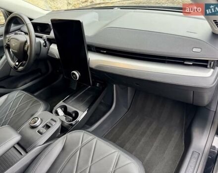Чорний Форд Mustang Mach-E, об'ємом двигуна 0 л та пробігом 171 тис. км за 22700 $, фото 30 на Automoto.ua