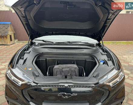 Черный Форд Mustang Mach-E, объемом двигателя 0 л и пробегом 150 тыс. км за 19999 $, фото 44 на Automoto.ua