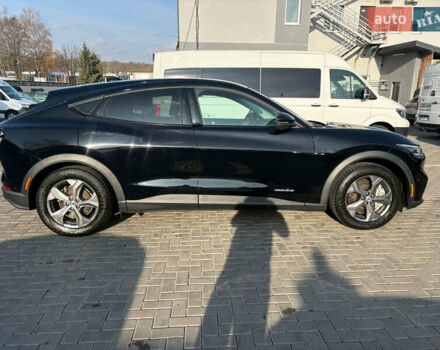Черный Форд Mustang Mach-E, объемом двигателя 0 л и пробегом 75 тыс. км за 20300 $, фото 4 на Automoto.ua
