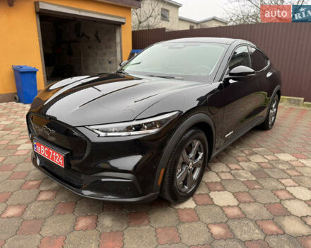 Чорний Форд Mustang Mach-E, об'ємом двигуна 0 л та пробігом 150 тис. км за 20999 $, фото 9 на Automoto.ua