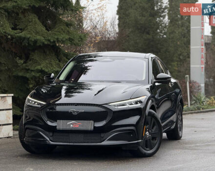 Чорний Форд Mustang Mach-E, об'ємом двигуна 0 л та пробігом 98 тис. км за 25900 $, фото 5 на Automoto.ua