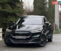 Чорний Форд Mustang Mach-E, об'ємом двигуна 0 л та пробігом 98 тис. км за 25900 $, фото 5 на Automoto.ua