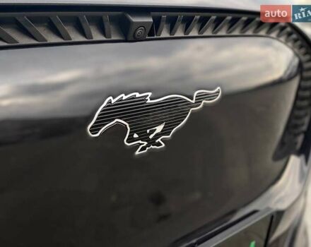Черный Форд Mustang Mach-E, объемом двигателя 0 л и пробегом 49 тыс. км за 27000 $, фото 2 на Automoto.ua