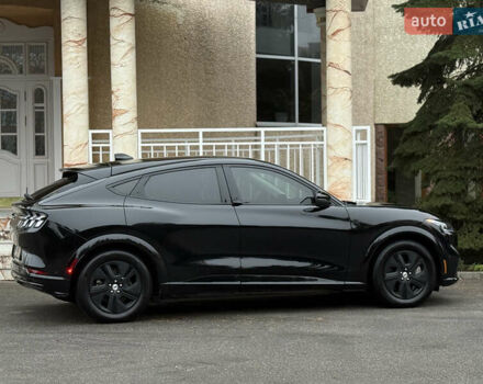 Чорний Форд Mustang Mach-E, об'ємом двигуна 0 л та пробігом 98 тис. км за 25900 $, фото 13 на Automoto.ua