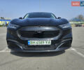Черный Форд Mustang Mach-E, объемом двигателя 0 л и пробегом 36 тыс. км за 22000 $, фото 5 на Automoto.ua