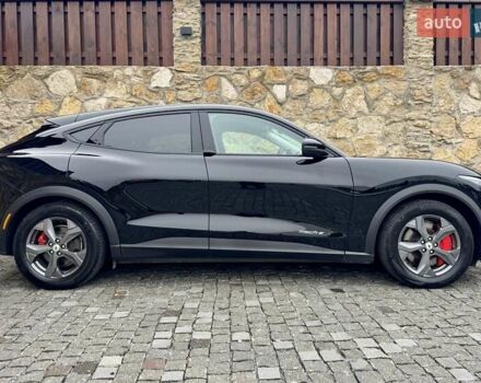 Чорний Форд Mustang Mach-E, об'ємом двигуна 0 л та пробігом 171 тис. км за 22700 $, фото 2 на Automoto.ua