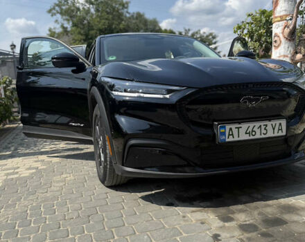 Чорний Форд Mustang Mach-E, об'ємом двигуна 0 л та пробігом 250 тис. км за 20000 $, фото 1 на Automoto.ua