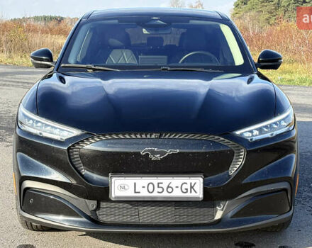 Черный Форд Mustang Mach-E, объемом двигателя 0 л и пробегом 118 тыс. км за 23000 $, фото 3 на Automoto.ua
